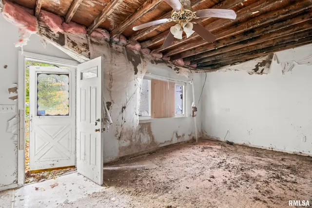 $24,900 | 1504 East Phillips Street, Springfield, IL 62702