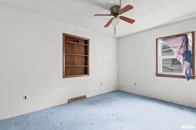 $24,900 | 1504 East Phillips Street, Springfield, IL 62702