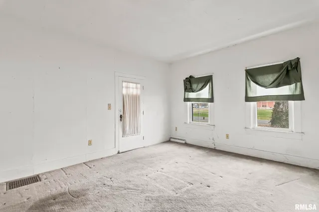 $24,900 | 1504 East Phillips Street, Springfield, IL 62702