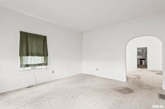 $24,900 | 1504 East Phillips Street, Springfield, IL 62702