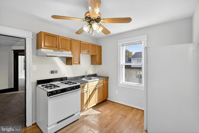 $469,900 | 928 Linwood Avenue, Collingswood, NJ 08108