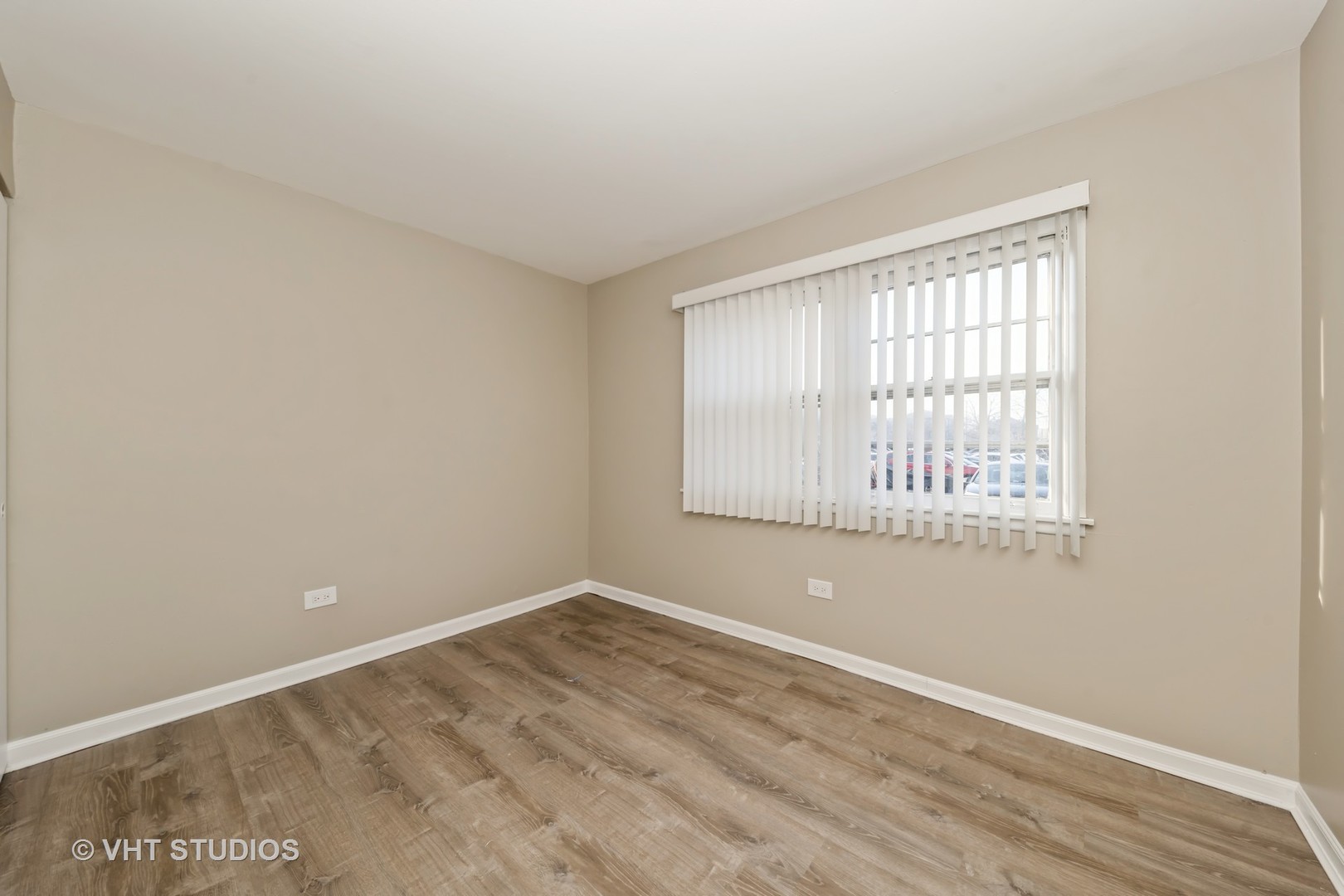 7041 O'Connell Drive, Unit 101 Chicago Ridge, IL 60415 - Photo 8 of 14