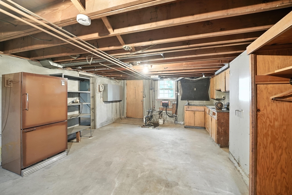 76 Clydesdale Lane Springfield, MA 01129 - Photo 36 of 39 a view of a storage room