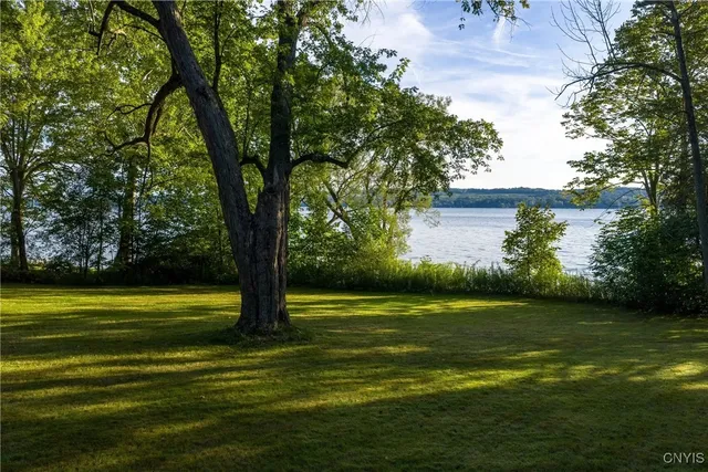 $3,400,000 | 1860 East Lake Road, Skaneateles, NY 13152