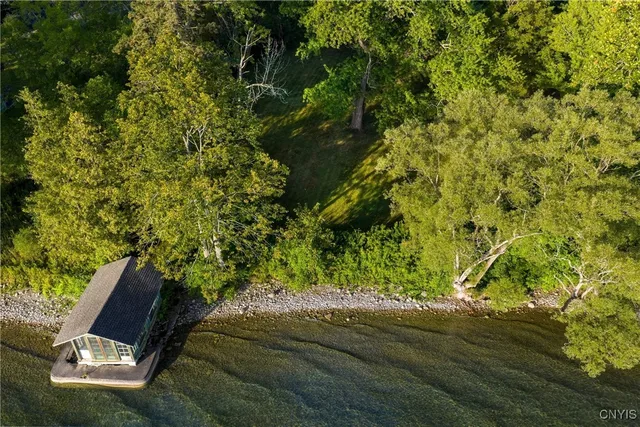 $3,400,000 | 1860 East Lake Road, Skaneateles, NY 13152