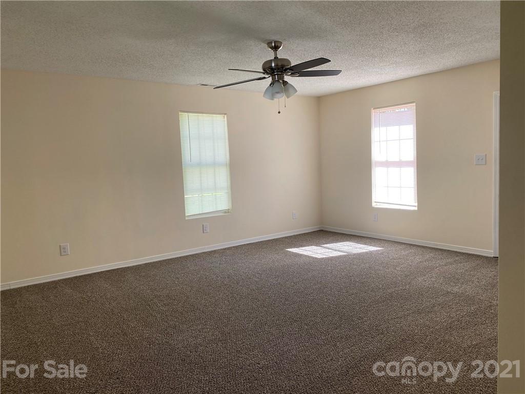 10027 Woody Ridge Road Charlotte, NC 28273 - Photo 12 of 14 Gallery Image 12