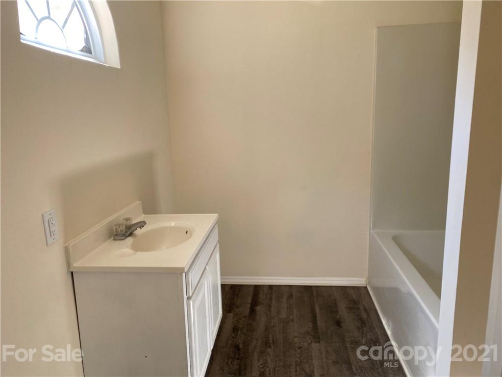 10027 Woody Ridge Road Charlotte, NC 28273 - Photo 13 of 14 Gallery Image 13