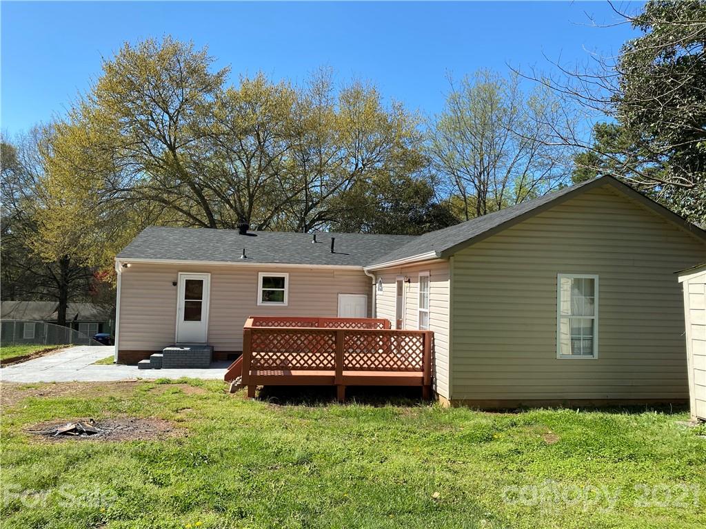 10027 Woody Ridge Road Charlotte, NC 28273 - Photo 14 of 14 Gallery Image 14