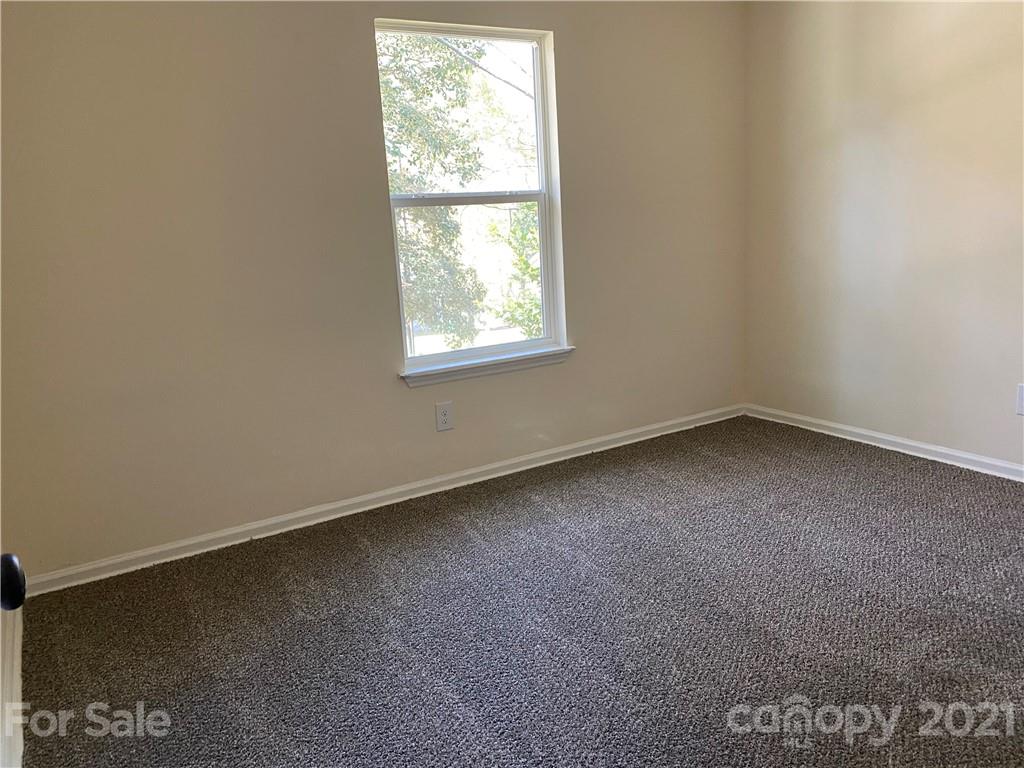 10027 Woody Ridge Road Charlotte, NC 28273 - Photo 8 of 14 Gallery Image 8