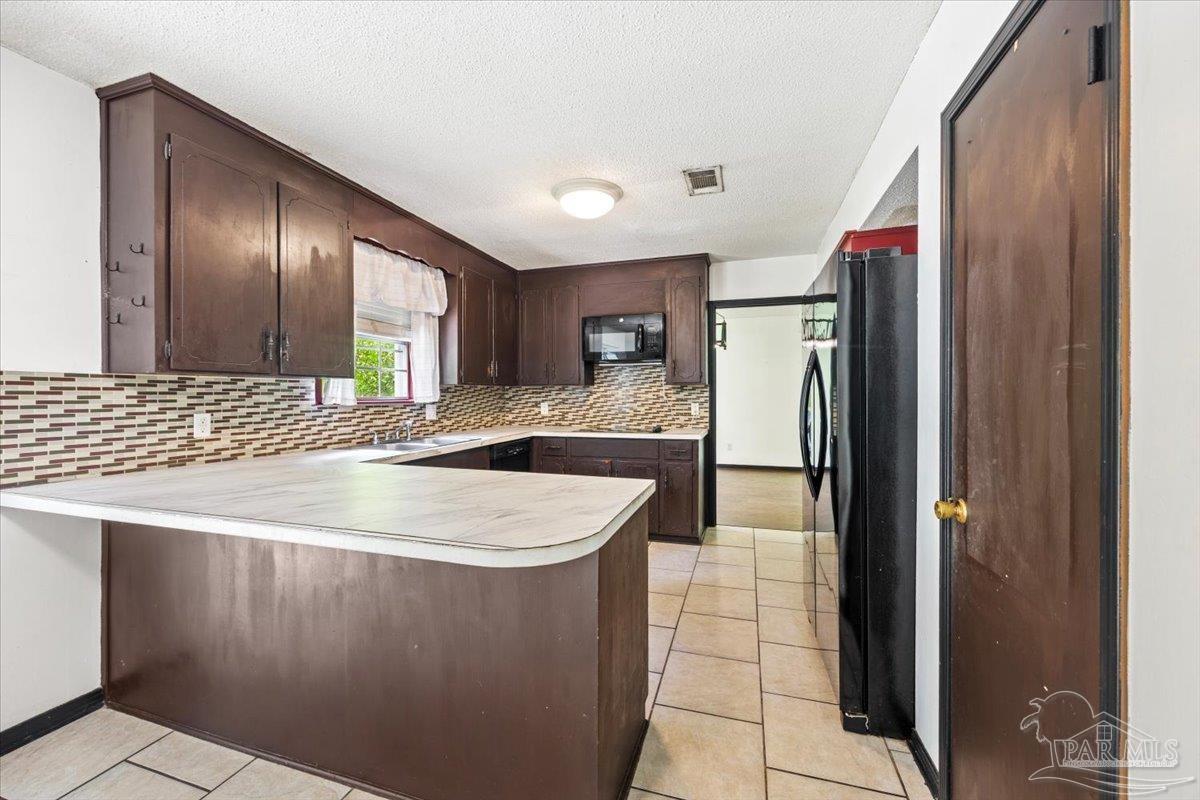 1054 Stillbrook Road Pensacola, FL 32514 - Photo 9 of 24 Gallery Image 9