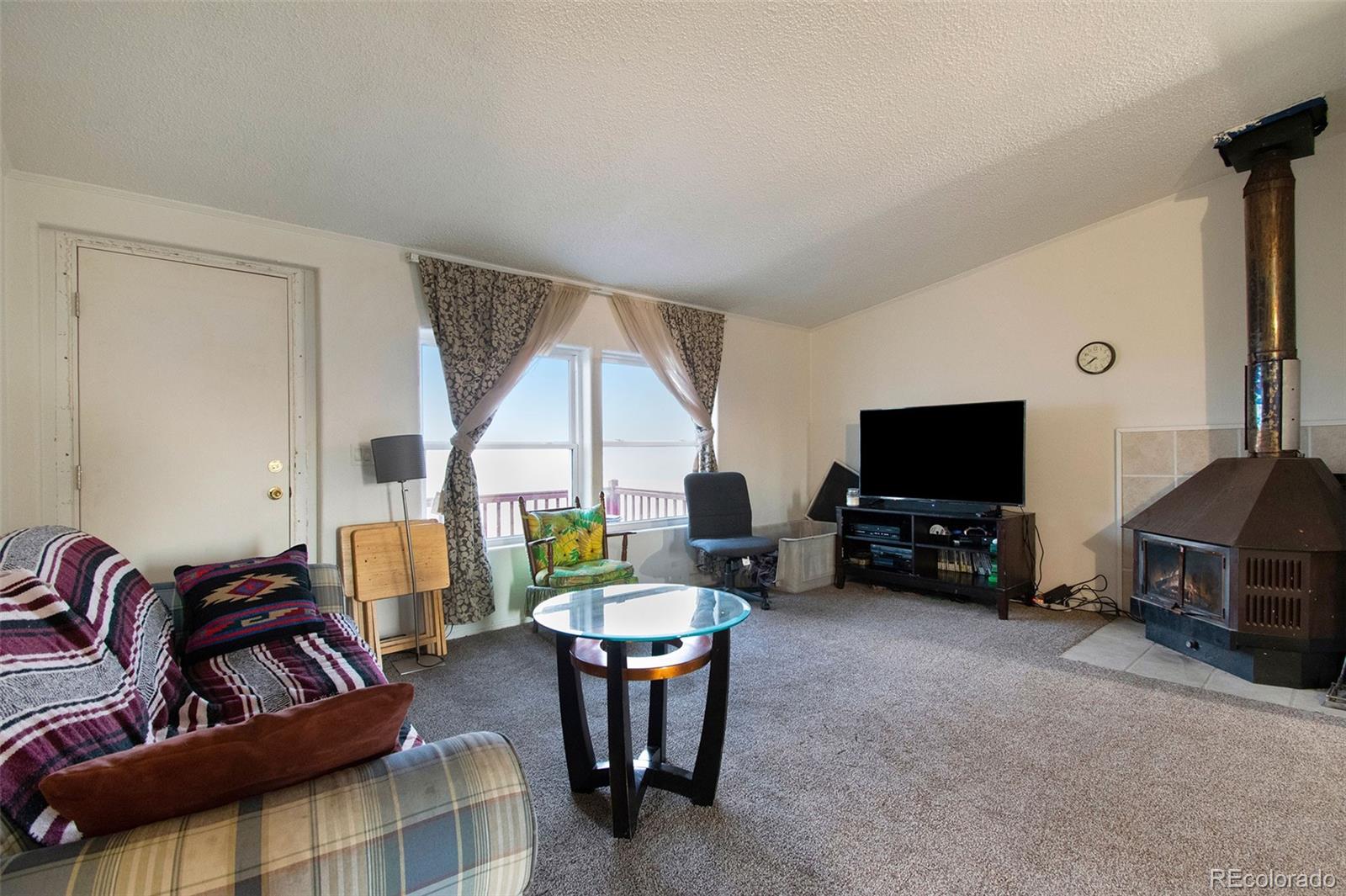 7337 Schumaker Road Bennett, CO 80102 - Photo 9 of 22 Gallery Image 9