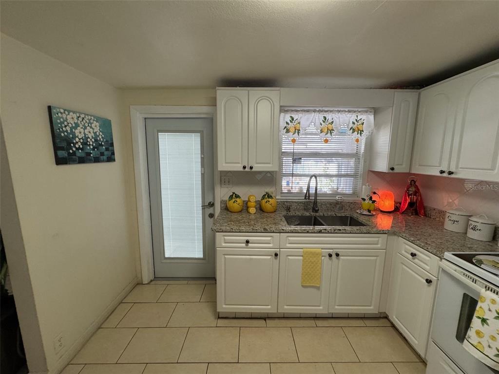 3322 West St Joseph Street Tampa, FL 33607 - Photo 15 of 24