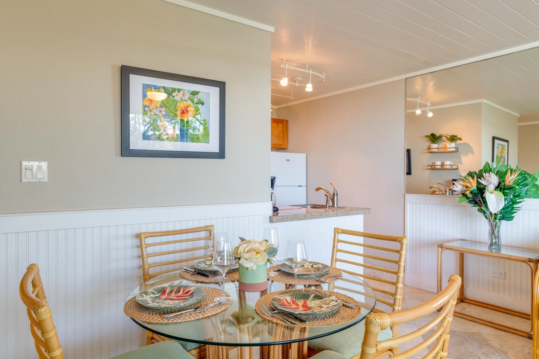 3601 Lower Honoapiilani Road, Unit 210 Lahaina, HI 96761 - Photo 10 of 25 a view of a dining room with furniture