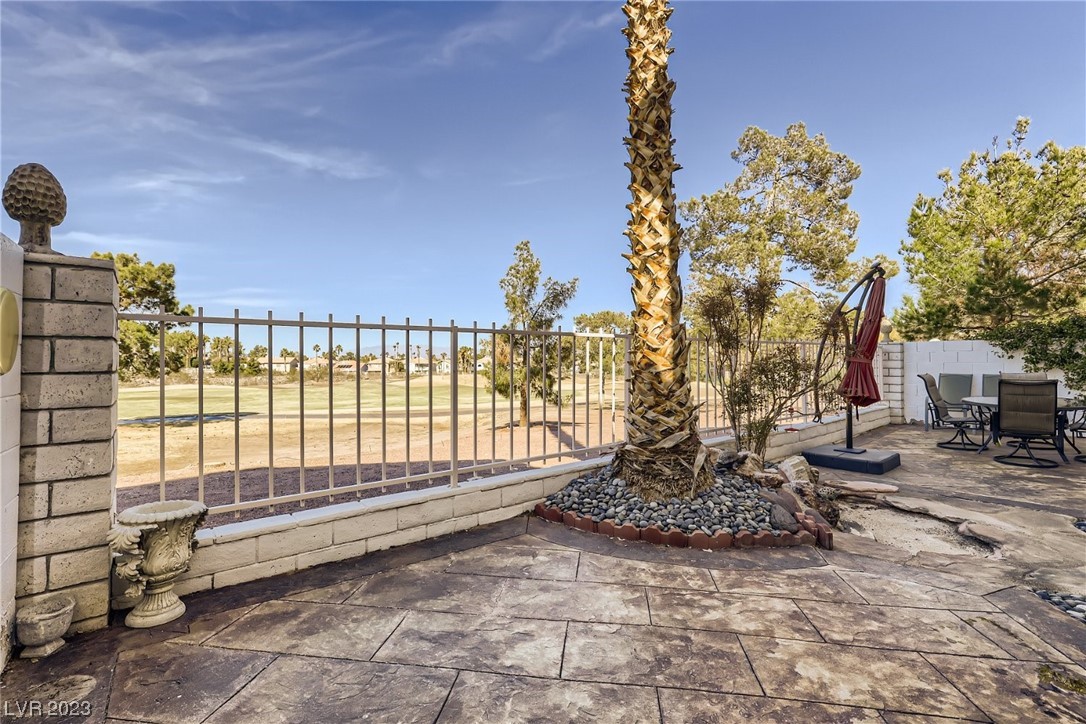 2292 Ramsgate Drive Henderson, NV 89074 - Photo 5 of 44 Gallery Image 5