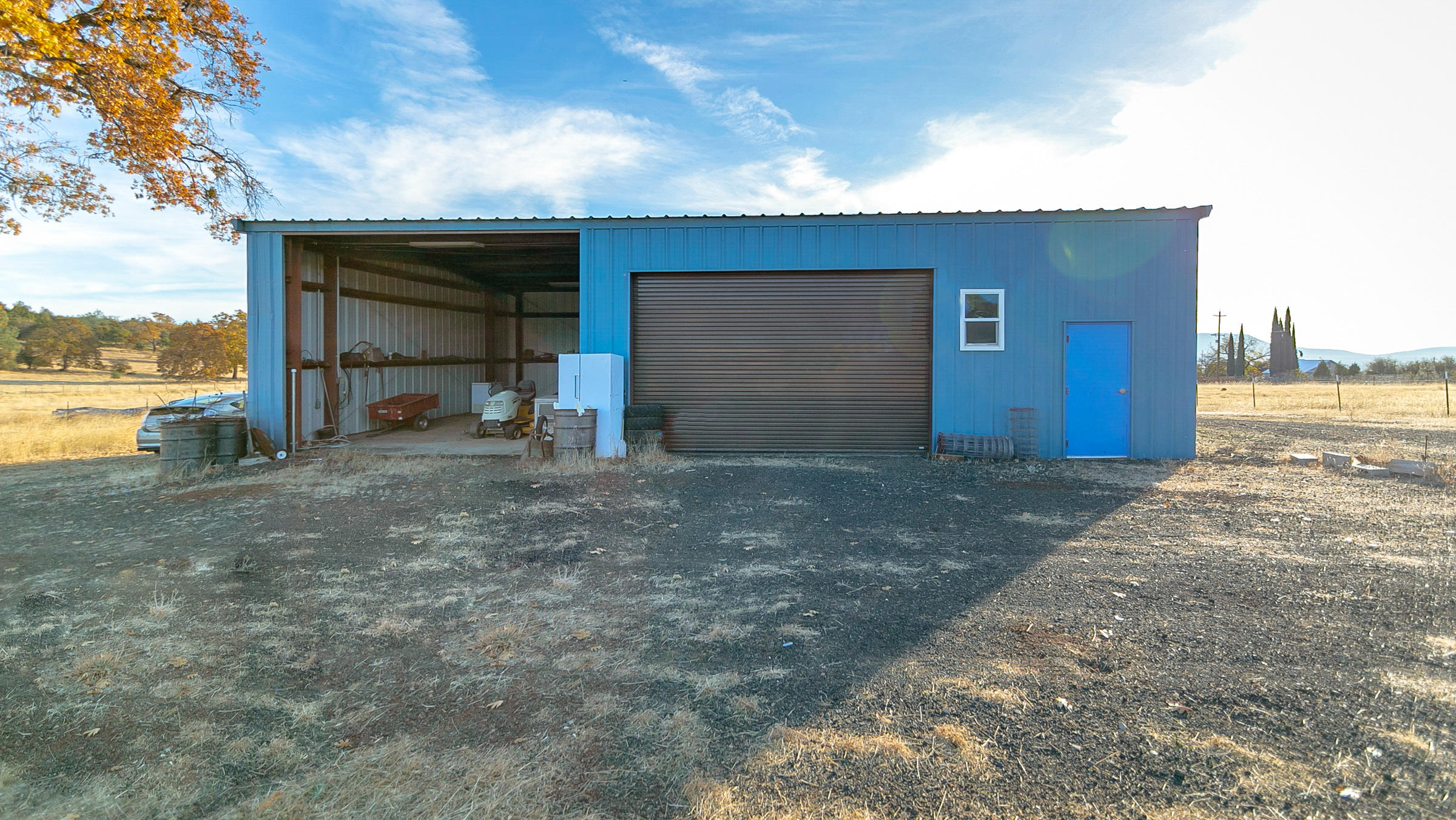21560 South Powerhouse Road Manton, CA 96059 - Photo 5 of 41 water and bathroom in shop