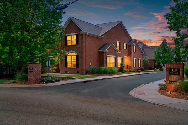 $879,000 | 128 Brilliantine Circle, Franklin, TN 37064