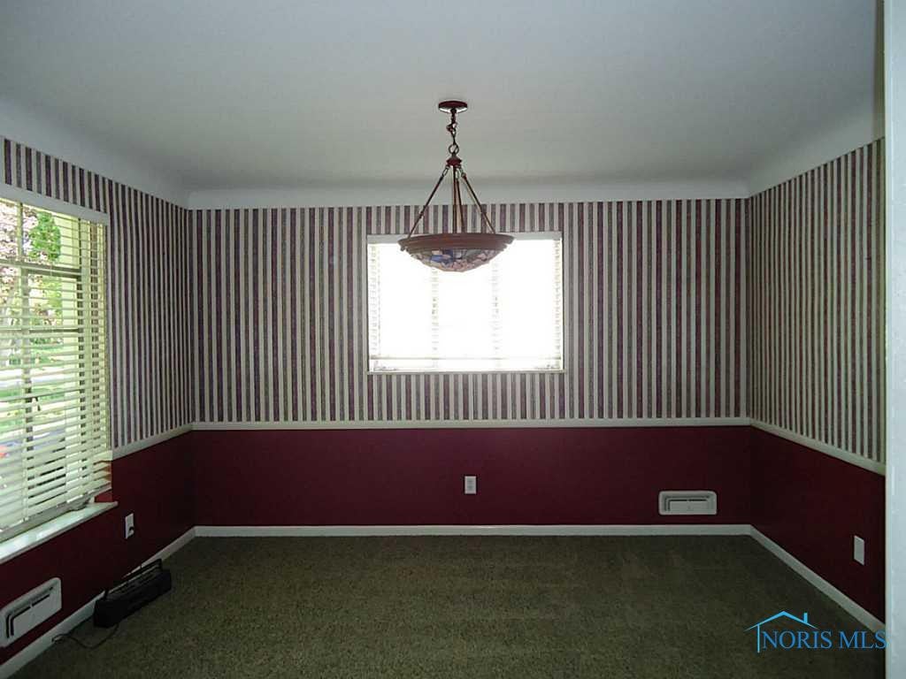 2416 Hempstead Road Toledo, OH 43606 - Photo 7 of 19 Dining Room.
