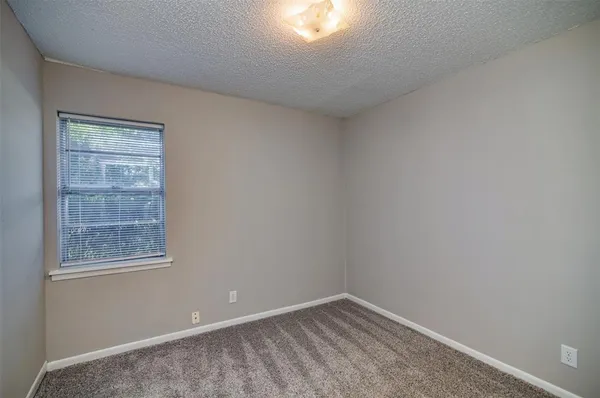 $1,775 | 502 Brown Street, Waxahachie, TX 75165