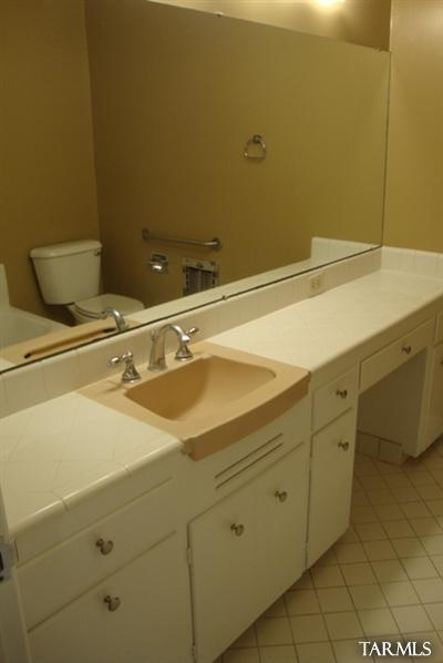 521 North Country Club Road, Unit B6 Tucson, AZ 85716 - Photo 13 of 23