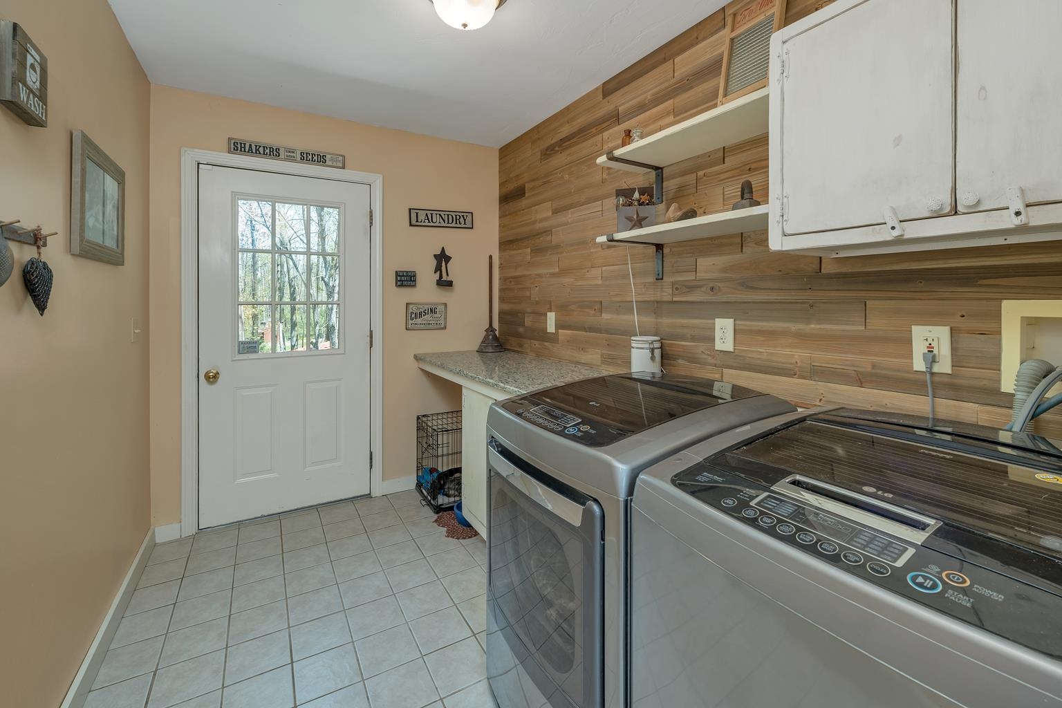 9 Eaton Road Pittsfield, NH 03263 - Photo 23 of 32