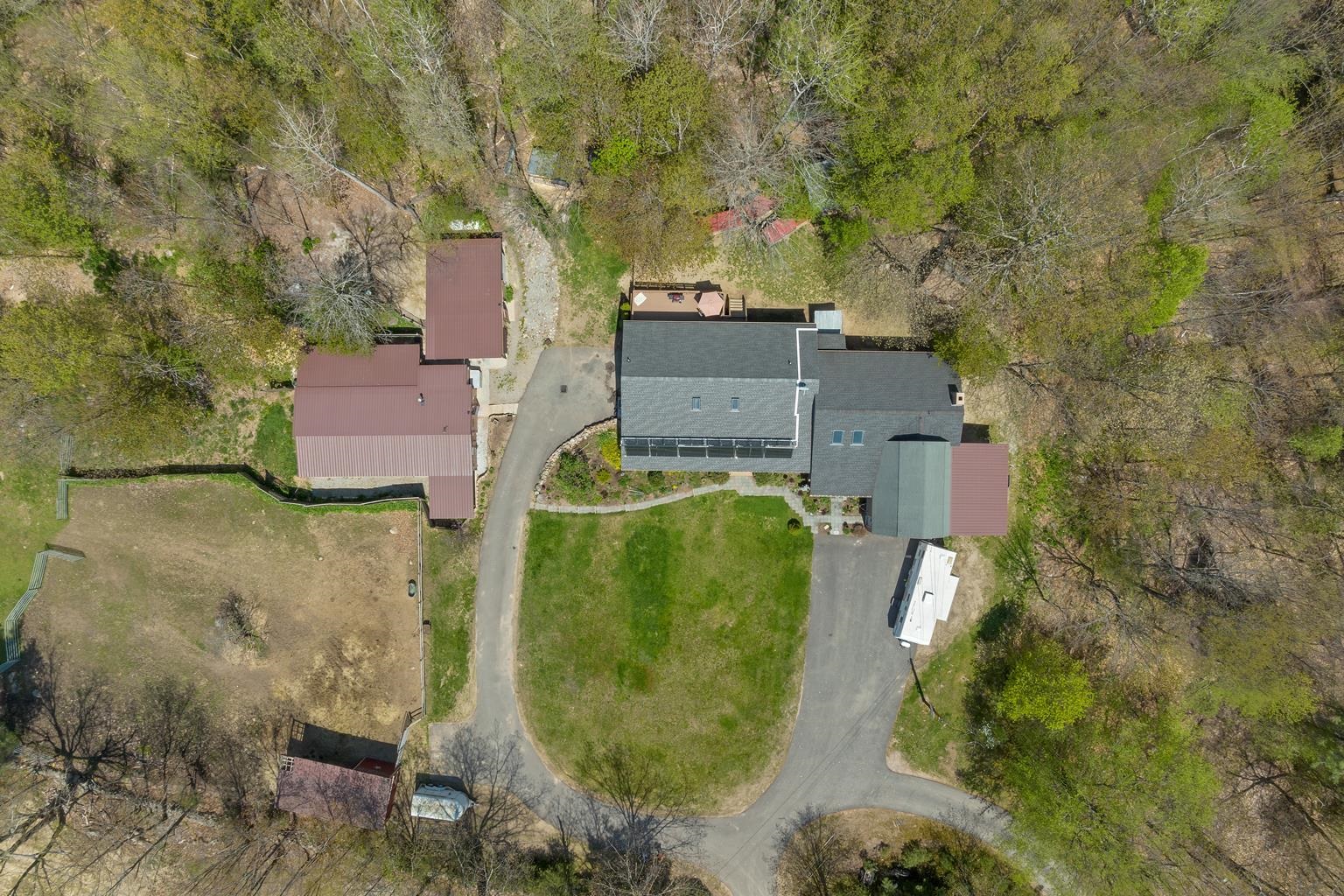 9 Eaton Road Pittsfield, NH 03263 - Photo 25 of 32