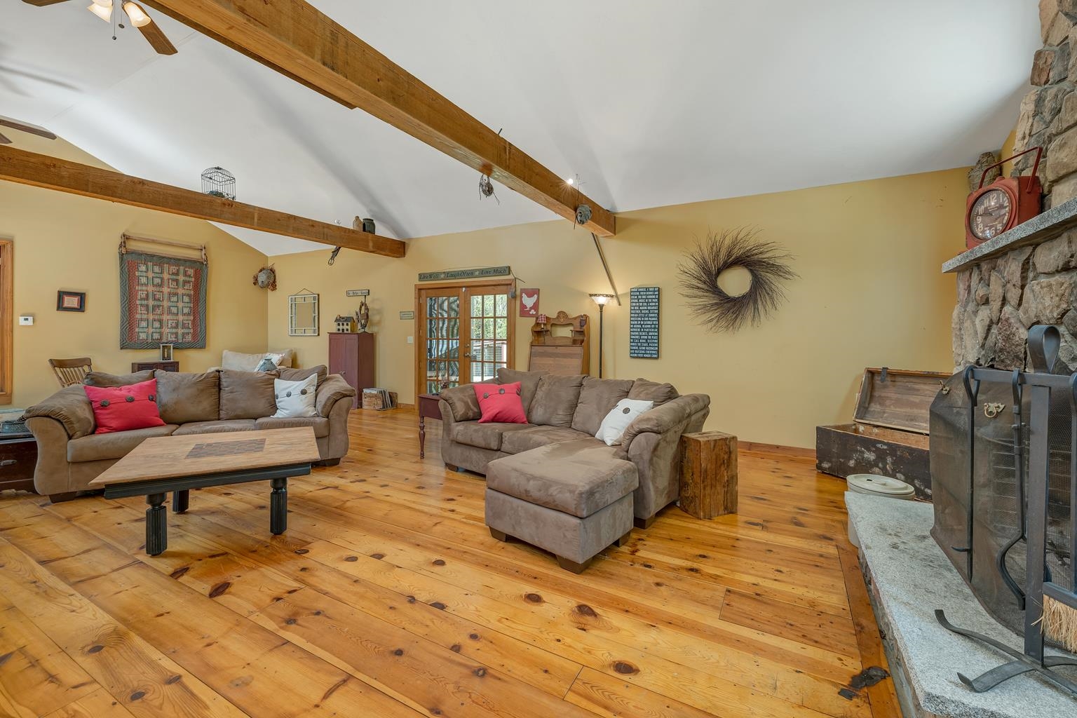 9 Eaton Road Pittsfield, NH 03263 - Photo 7 of 32