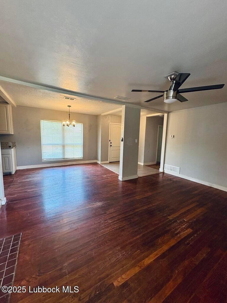 2803 30th Street Lubbock, TX 79410 - Photo 5 of 23 20250527192204526906000000-o