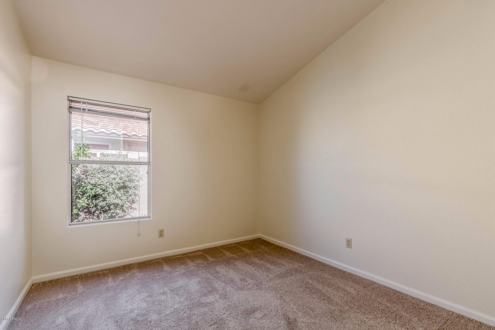 2923 East Calavar Road Phoenix, AZ 85032 - Photo 15 of 30 Calavar (22)