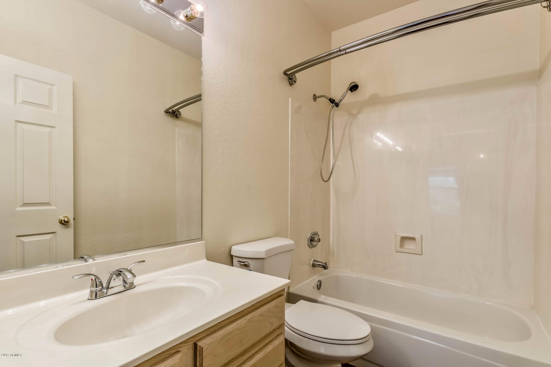 2923 East Calavar Road Phoenix, AZ 85032 - Photo 16 of 30 Calavar (23)