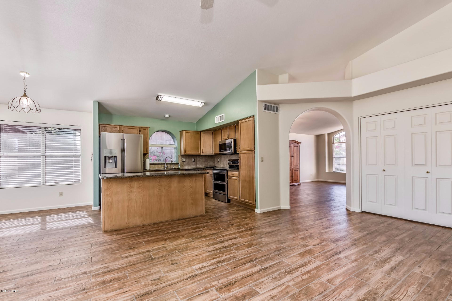 2923 East Calavar Road Phoenix, AZ 85032 - Photo 8 of 30 Calavar (15)