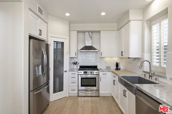 $1,680,000 | 7100 Playa Vista Drive, Unit 407, Playa Vista, CA 90094