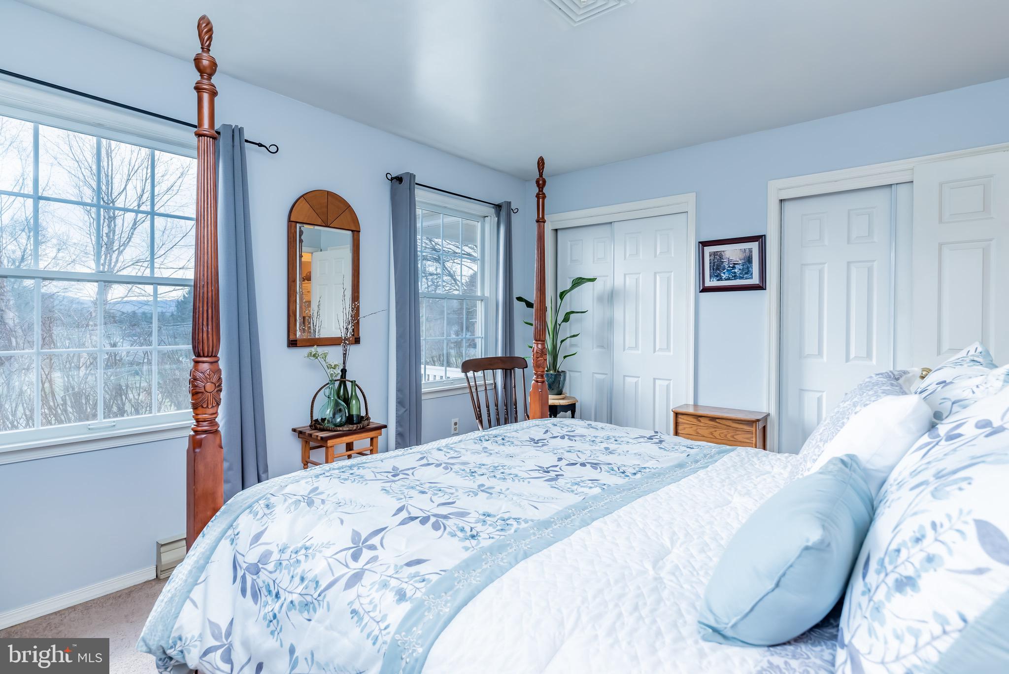 213 Hilltop Road Boiling Springs, PA 17007 - Photo 12 of 31 Gallery Image 12