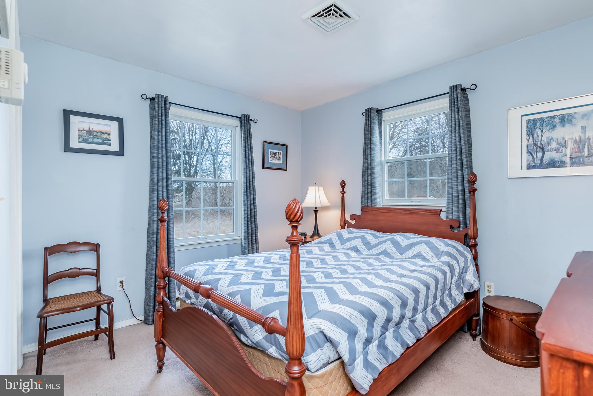 213 Hilltop Road Boiling Springs, PA 17007 - Photo 14 of 31 Gallery Image 14