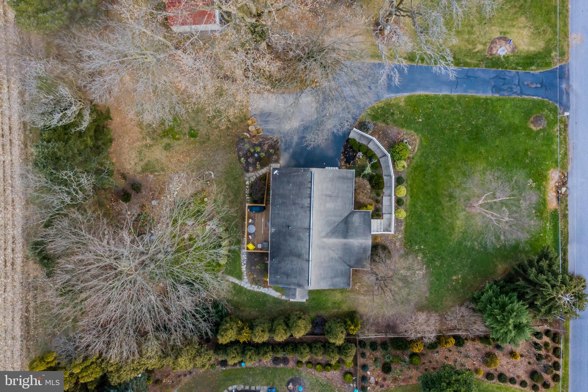 213 Hilltop Road Boiling Springs, PA 17007 - Photo 21 of 31 Gallery Image 21