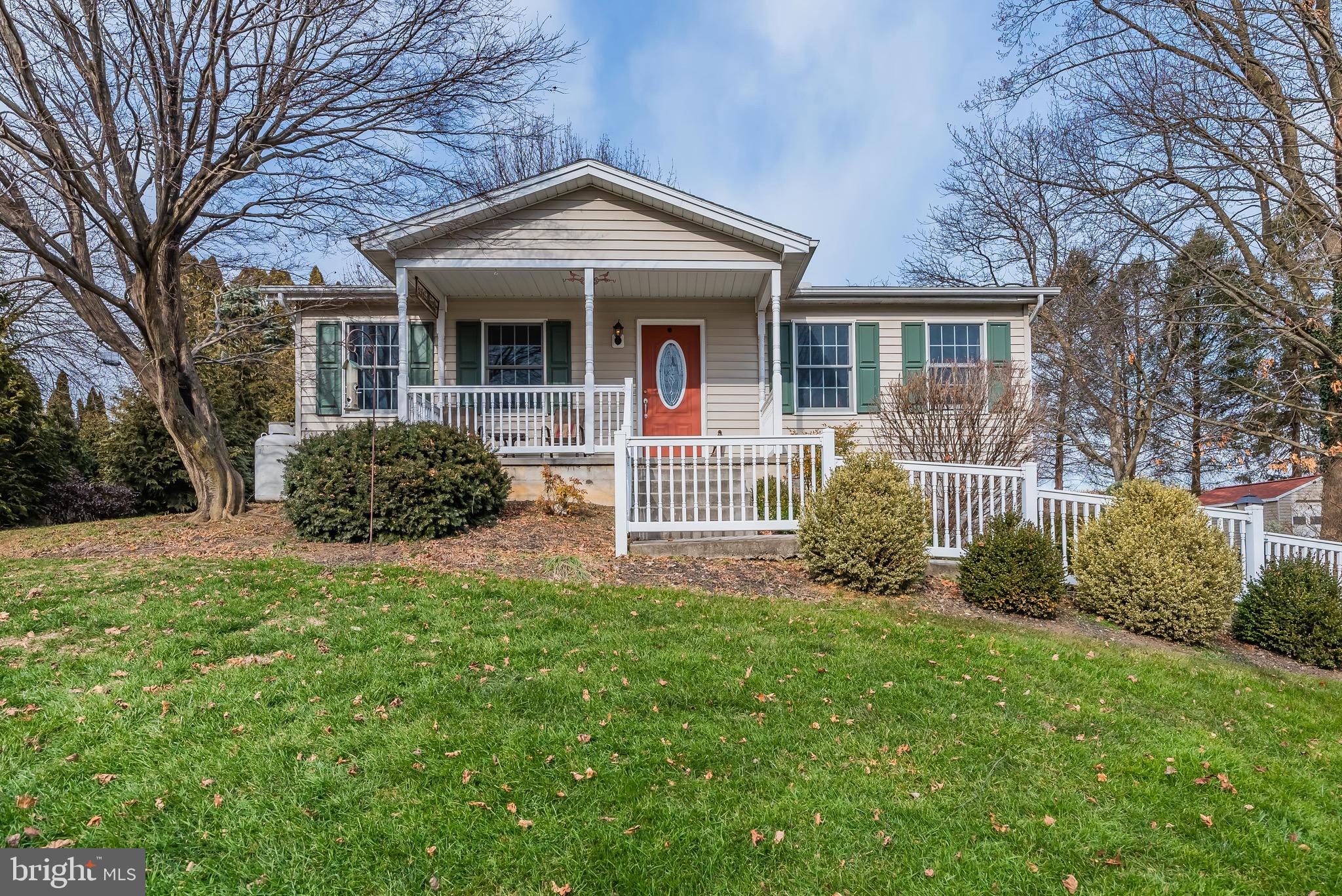 213 Hilltop Road Boiling Springs, PA 17007 - Photo 29 of 31 Gallery Image 29