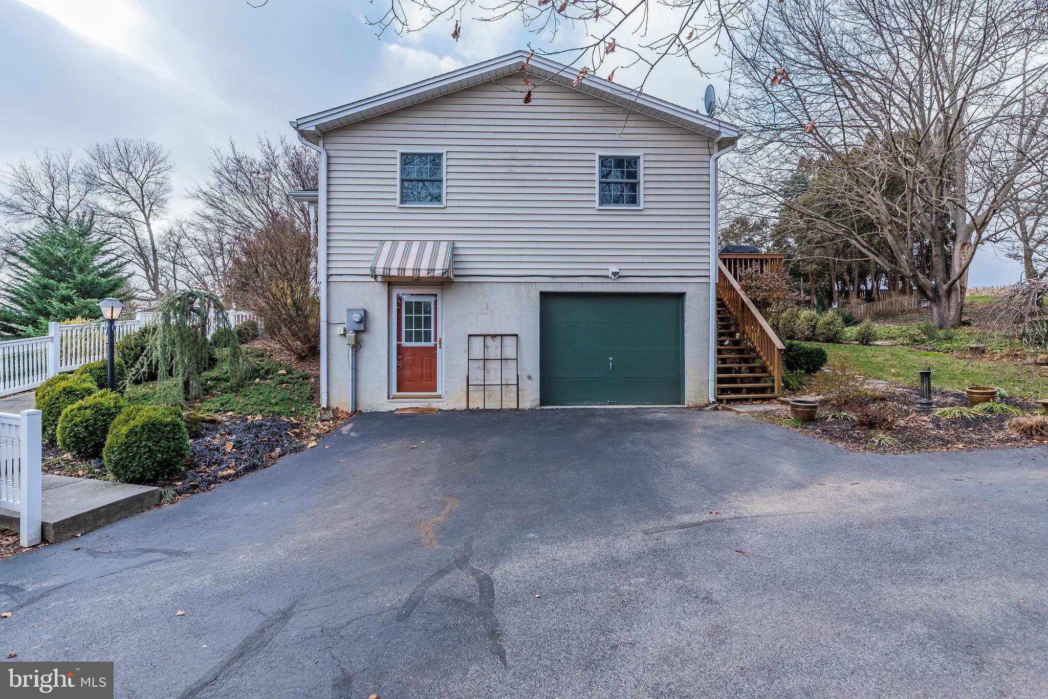 213 Hilltop Road Boiling Springs, PA 17007 - Photo 30 of 31 Gallery Image 30