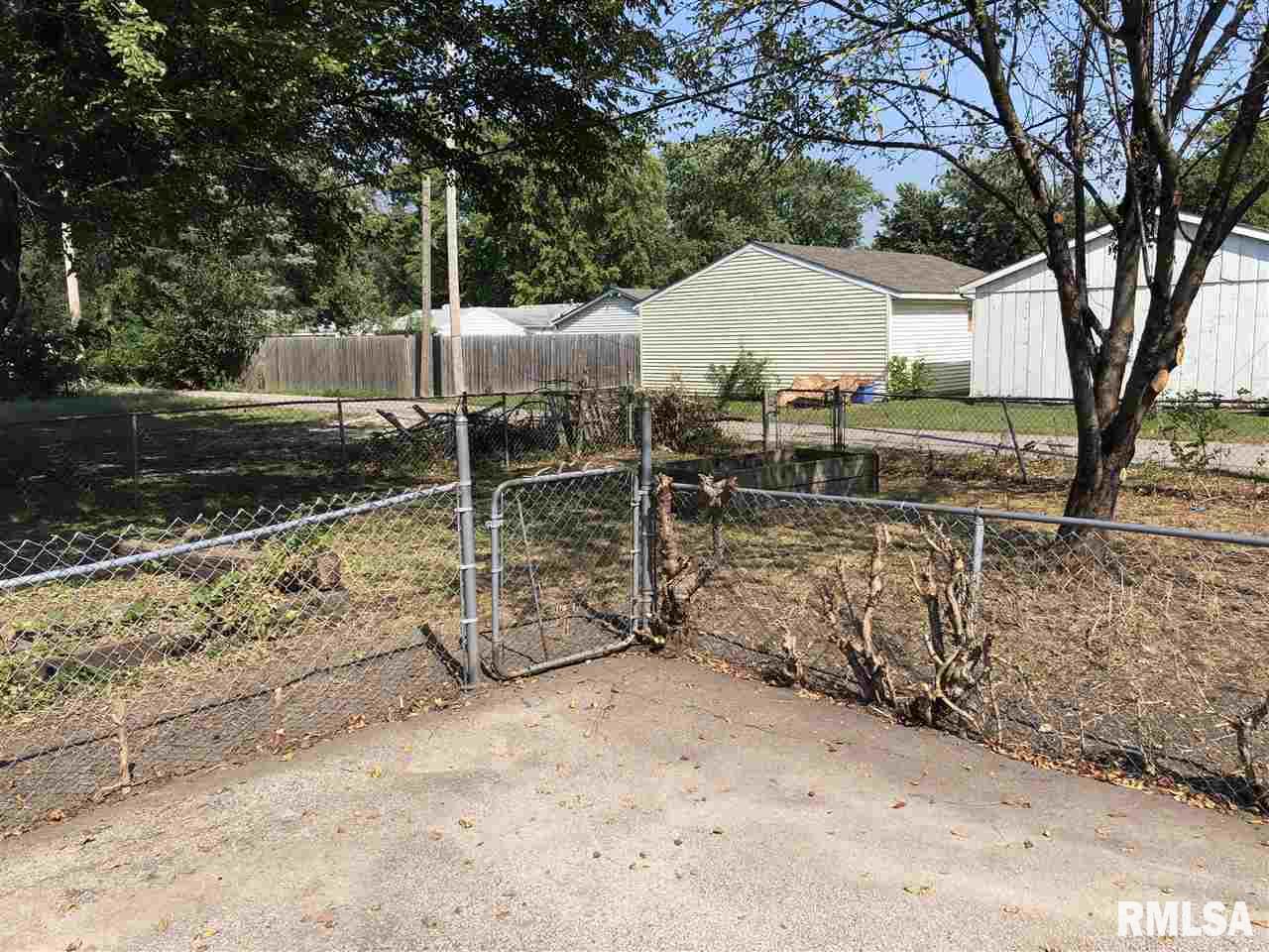 1700 North 19th Street Springfield, IL 62702 - Photo 16 of 16