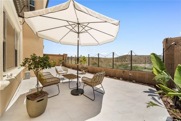 $2,380,000 | 246 Canterbury, Irvine, CA 92618