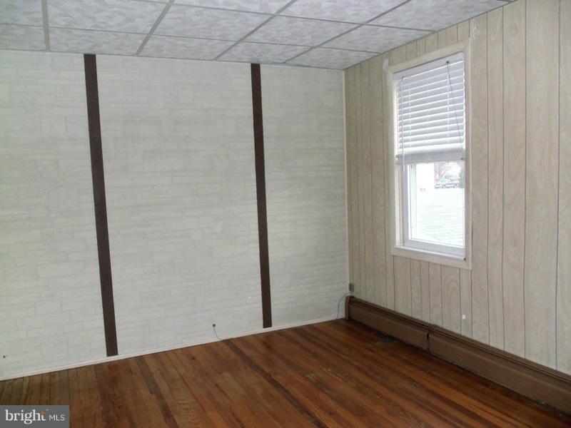 17 Waterview Road Baltimore, MD 21222 - Photo 14 of 23 Bedroom (Master)