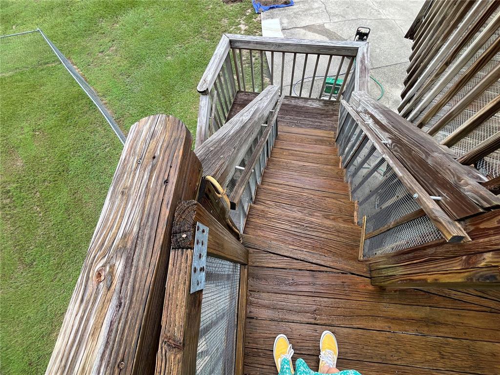 6560 Timberlane Road Lake Wales, FL 33898 - Photo 24 of 31 a view of balcony and wooden floor