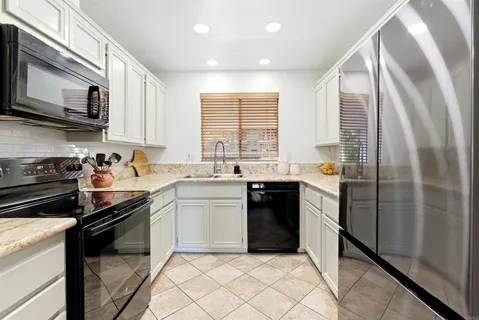 $580,000 | 1866 Fairway Cir Drive, San Marcos, CA 92078