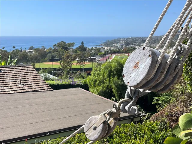 $11,995 | 845 Temple Hills Drive, Laguna Beach, CA 92651