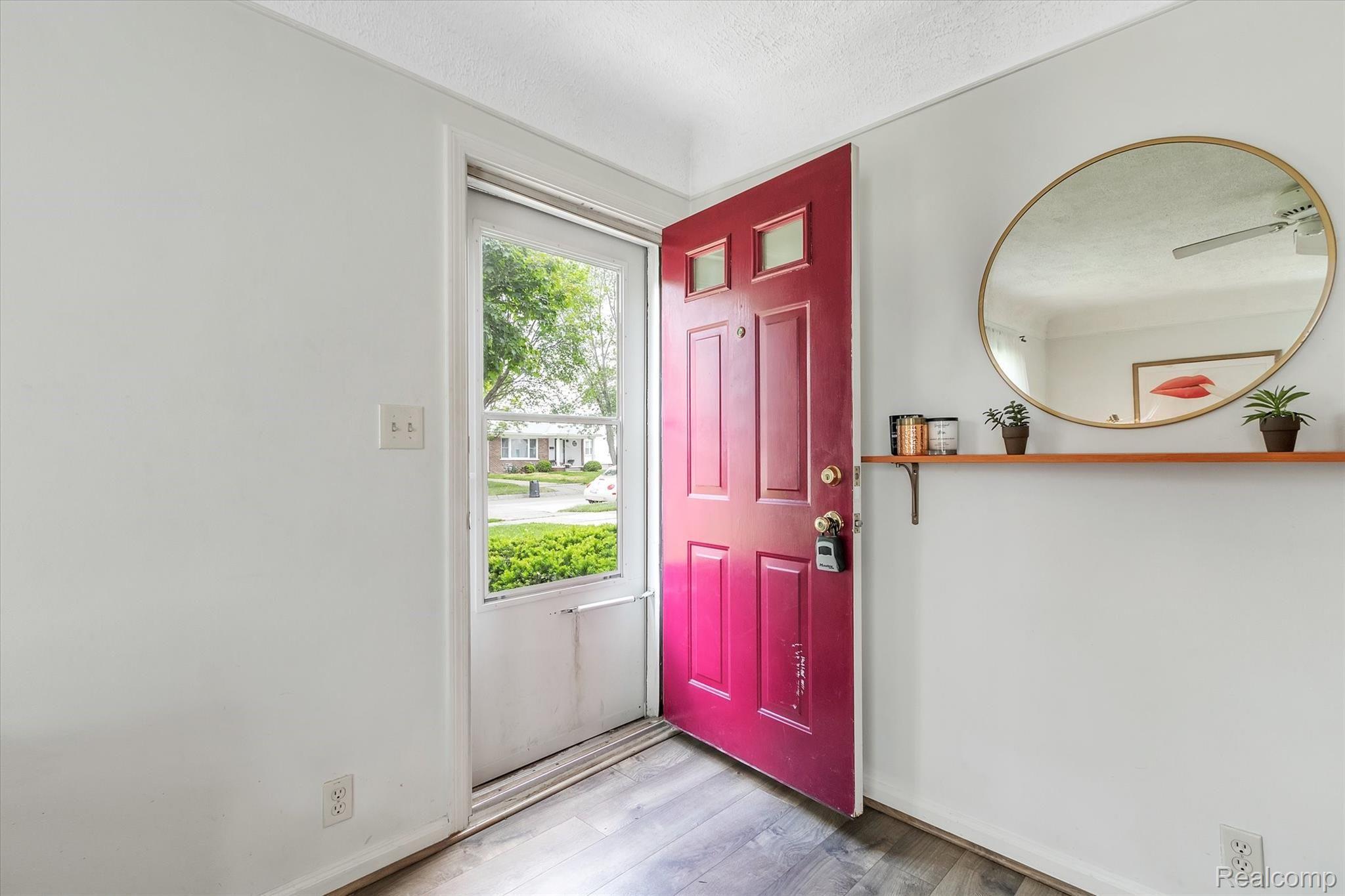 4010 Durham Road Royal Oak, MI 48073 - Photo 6 of 27 06-4010-Durham-Rd-WindowStill-Real-Estate-Photography-6.jpg