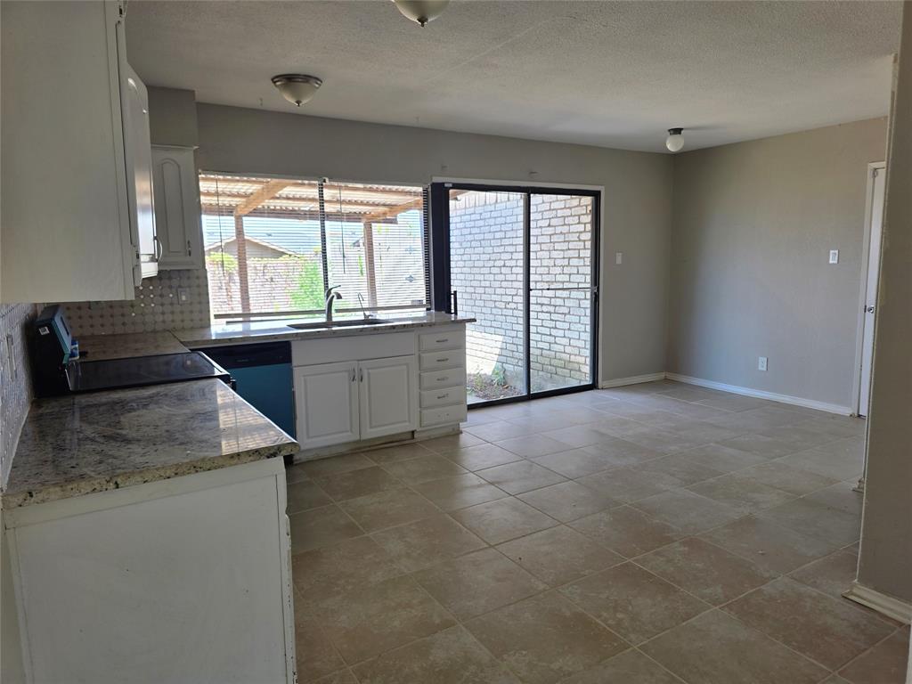 5148 Reed Drive The Colony, TX 75056 - Photo 16 of 35 Gallery Image 16