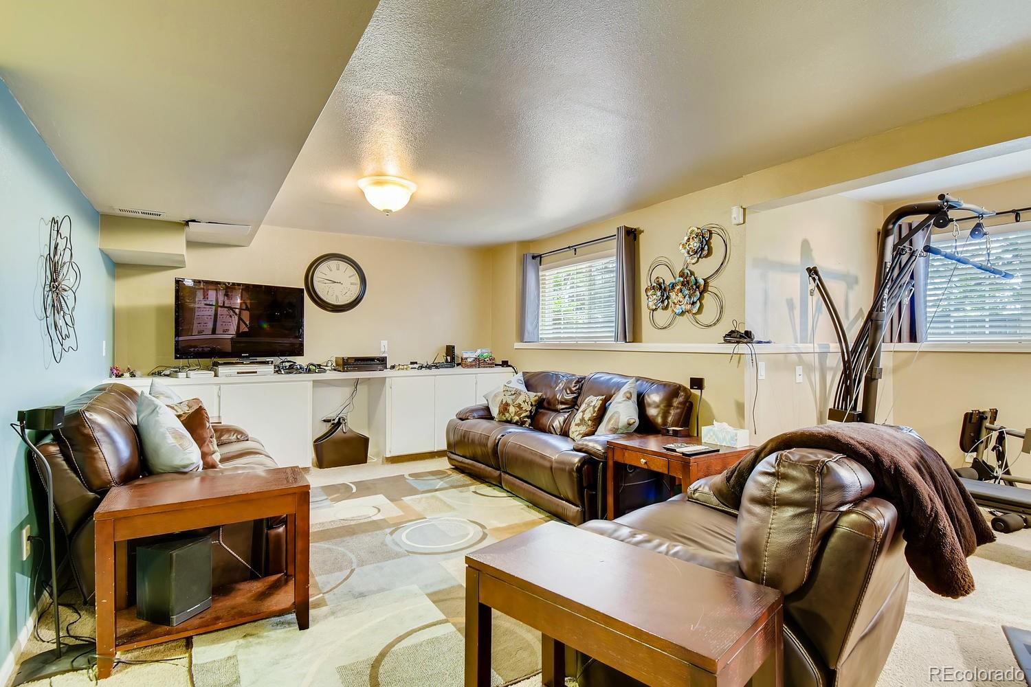 2011 Maples Place Highlands Ranch, CO 80129 - Photo 21 of 34 Gallery Image 21