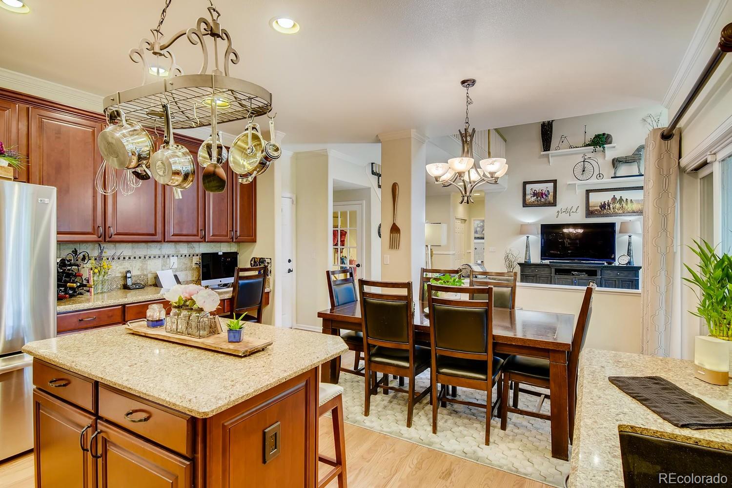 2011 Maples Place Highlands Ranch, CO 80129 - Photo 8 of 34 Gallery Image 8