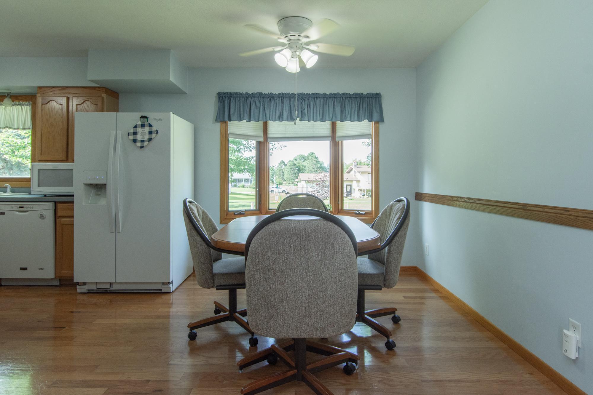 205 Prairie Avenue Northeast Staples, MN 56479 - Photo 15 of 43