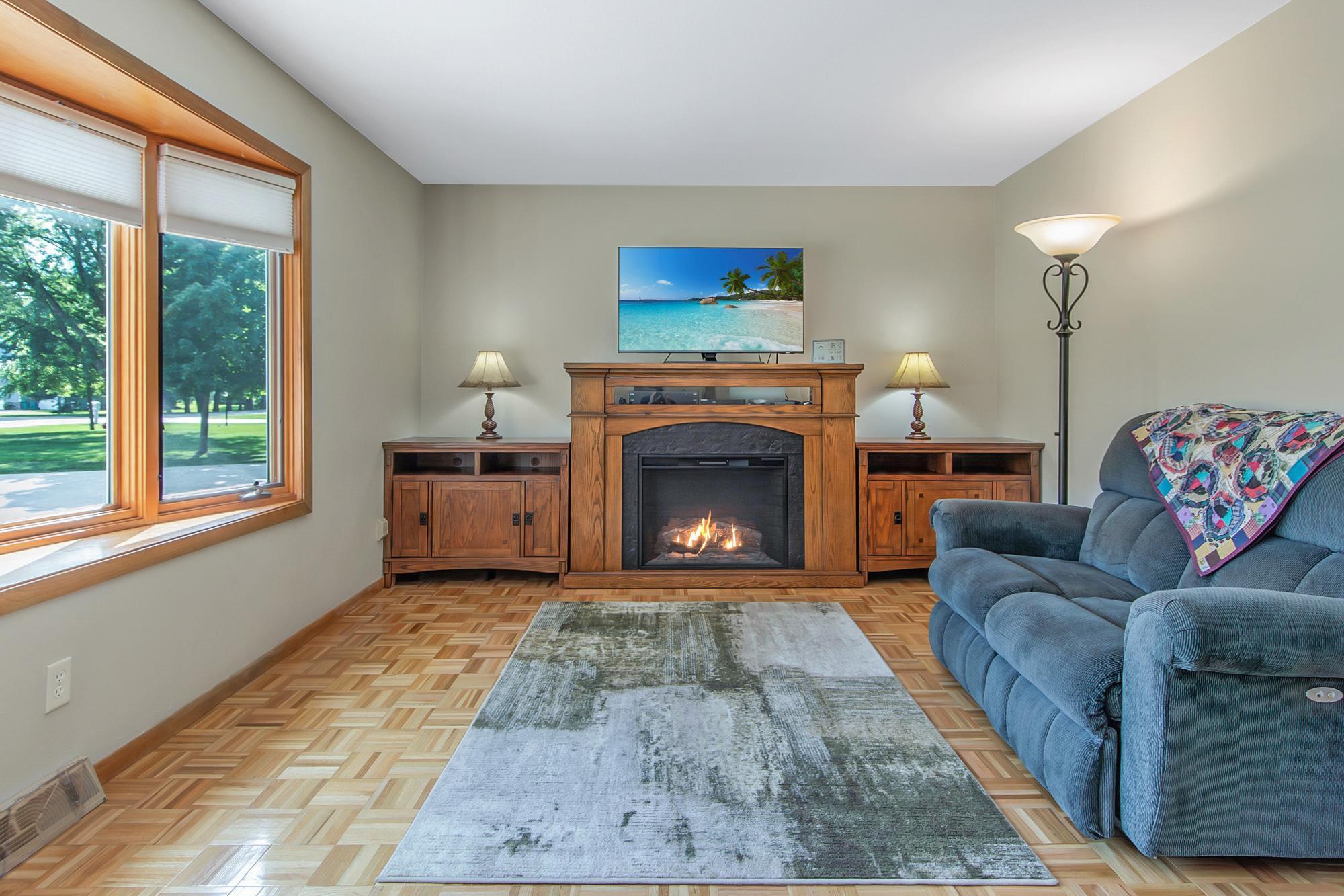 205 Prairie Avenue Northeast Staples, MN 56479 - Photo 20 of 43