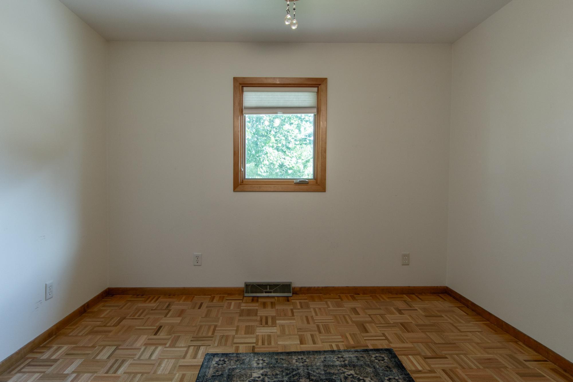 205 Prairie Avenue Northeast Staples, MN 56479 - Photo 28 of 43