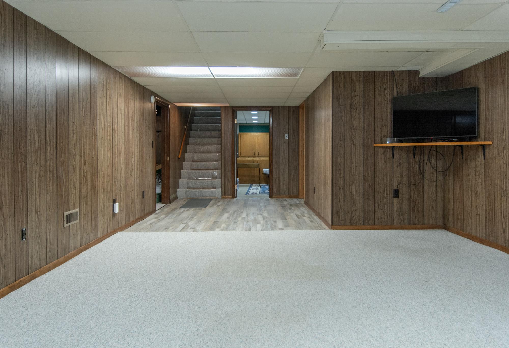 205 Prairie Avenue Northeast Staples, MN 56479 - Photo 32 of 43